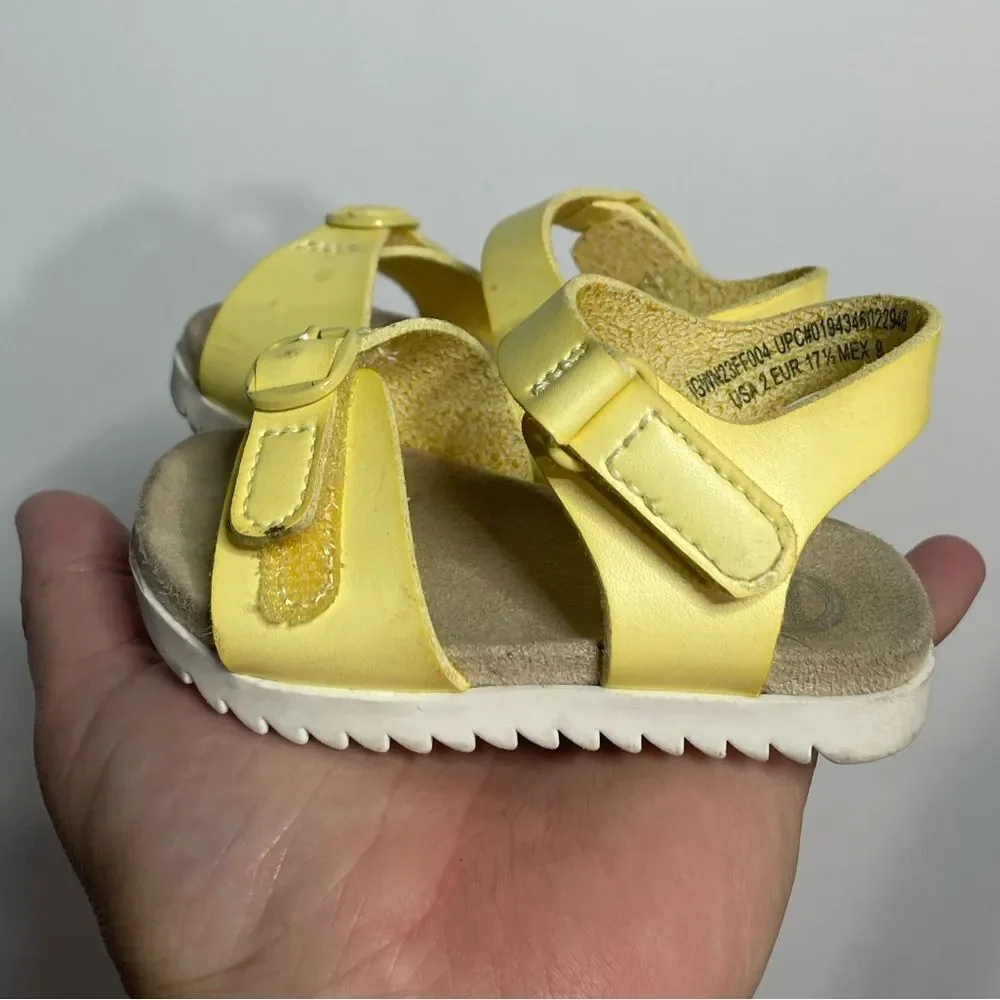 5 for $25🔥Wonder Nation Pale Yellow Strappy Sandals Baby Size‎ 2
